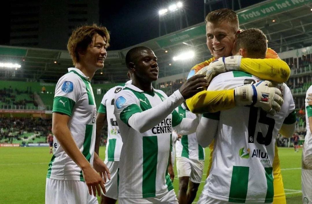 他对冠军的 他对冠军的