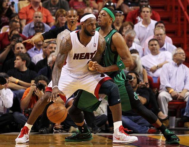 讨论的焦点 讨论的焦点